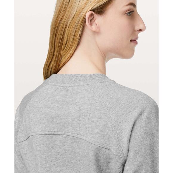 Lululemon Scuba Crew Heathered Core Light Grey Sweatshirt Kangaroo Pocket Sz 12 - Picture 11 of 16